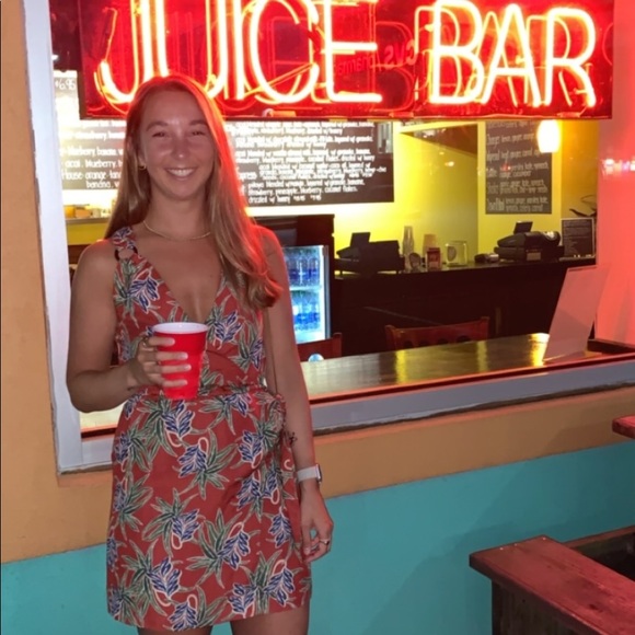 Meet your Posher, Sydney - Picture 3 of 4